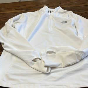 Women’s North Face quarter zip